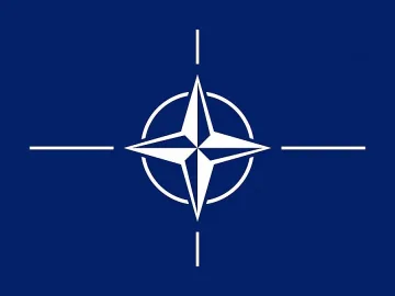 НАТО: Русия да спазва въздушното пространство на Алианса 