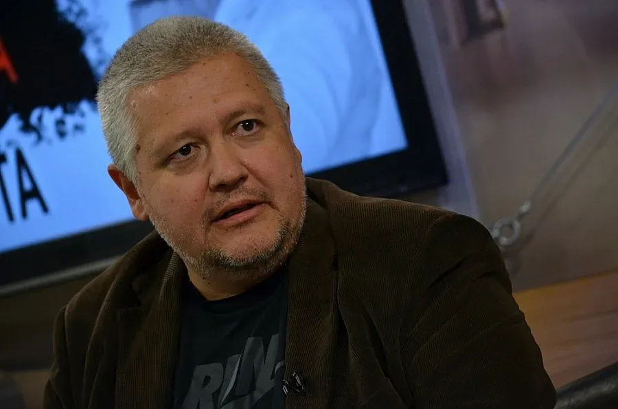Г-н Цацаров, защо Пеевски, а не Прокопиев и Трифонов