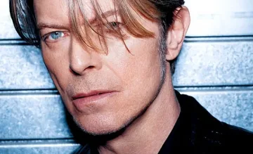 Дейвид Бауи поискал прахът му да бъде разпръснат на остров Бали