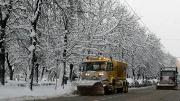 1 200 000 глоба за снегопочистващите фирми в София