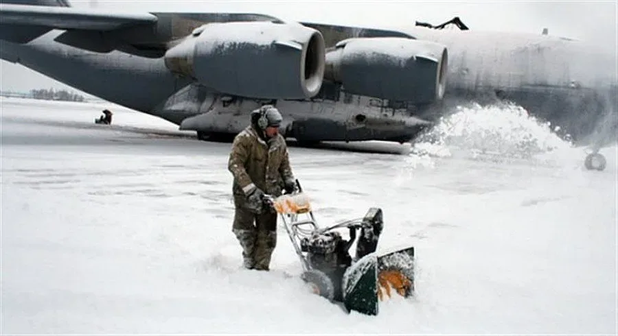 Русия разполага войски в Арктика за постоянно