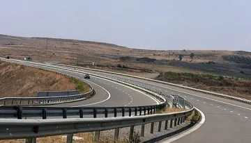 Републиканските пътища са проходими при зимни условия