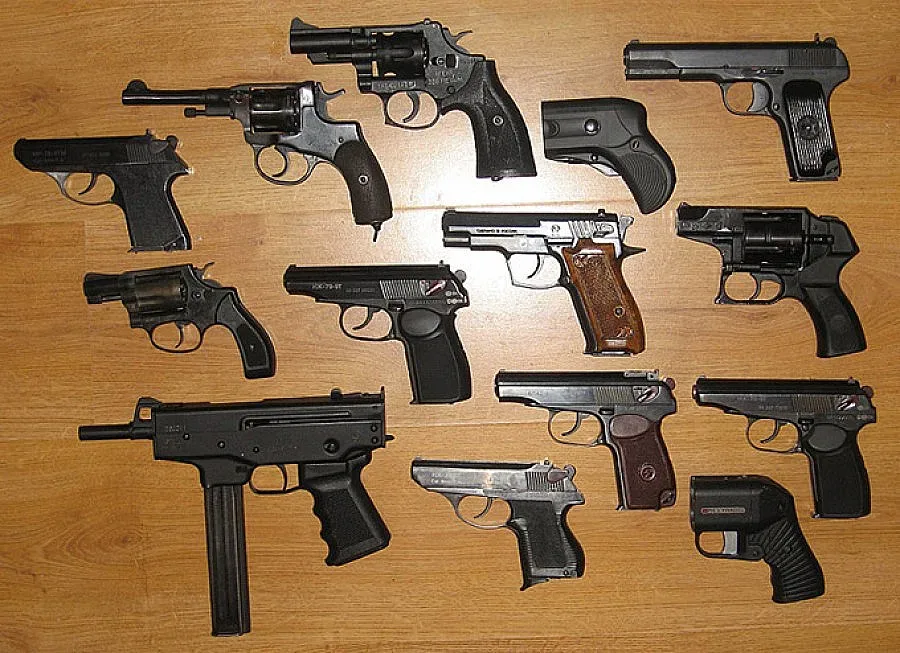 Facebook и Twitter забраниха продажбата на огнестрелни оръжия