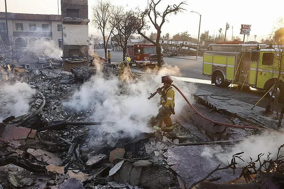 САЩ обяви извънредна ситуация. Въвежда и полицейски час