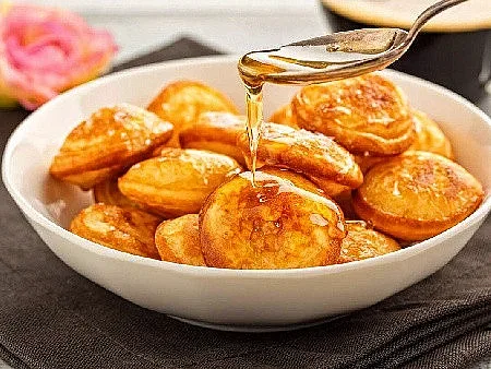 Чудна закуска. Пухкави бухти със сирене