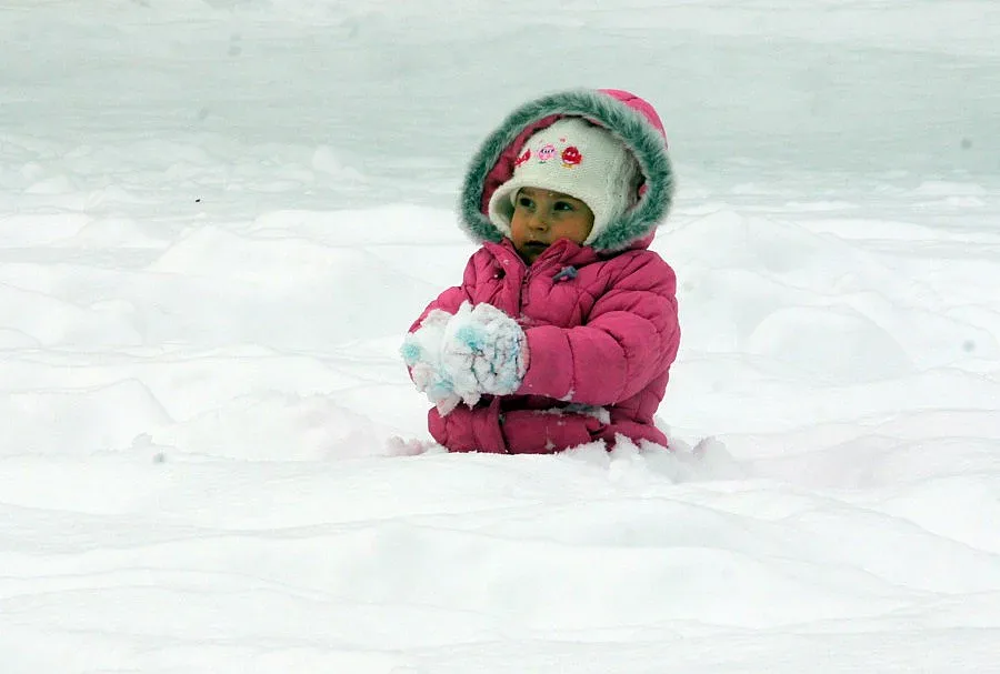 Предимно слънчево в събота