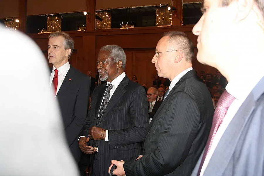 Станишев и Кофи Анан в дебат за Сирия