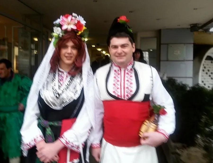 Откриват фестивала "Сурва" в Перник