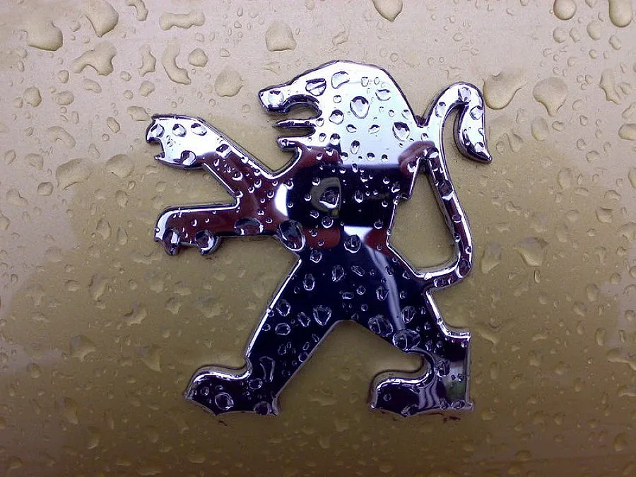 Сделка за $436 млн. връща "Пежо" в Иран