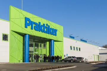 Новият „Практикер“ във Варна отвори врати