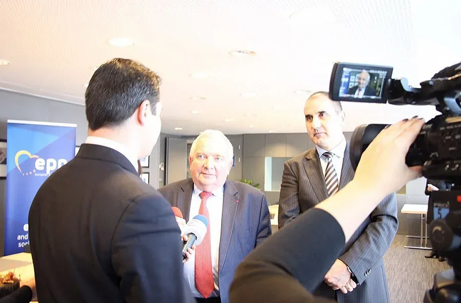 Жозеф Дол: Всички партии-членки на ЕНП в България трябва да са обединени 