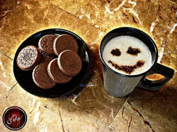 Смях с кафето