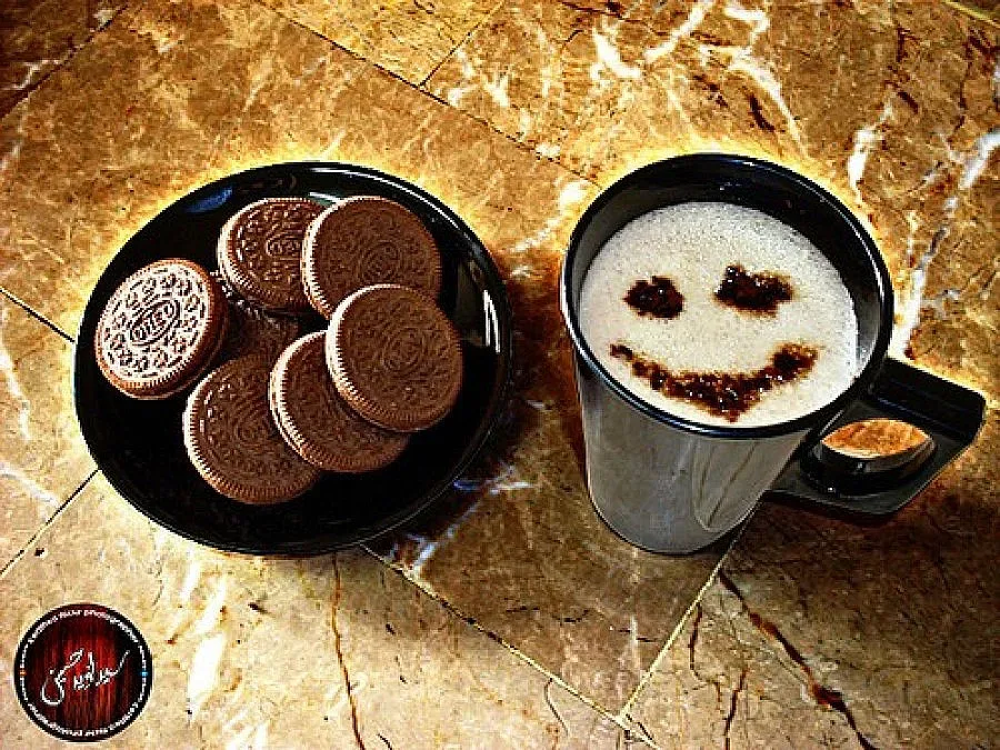 Смях с кафето