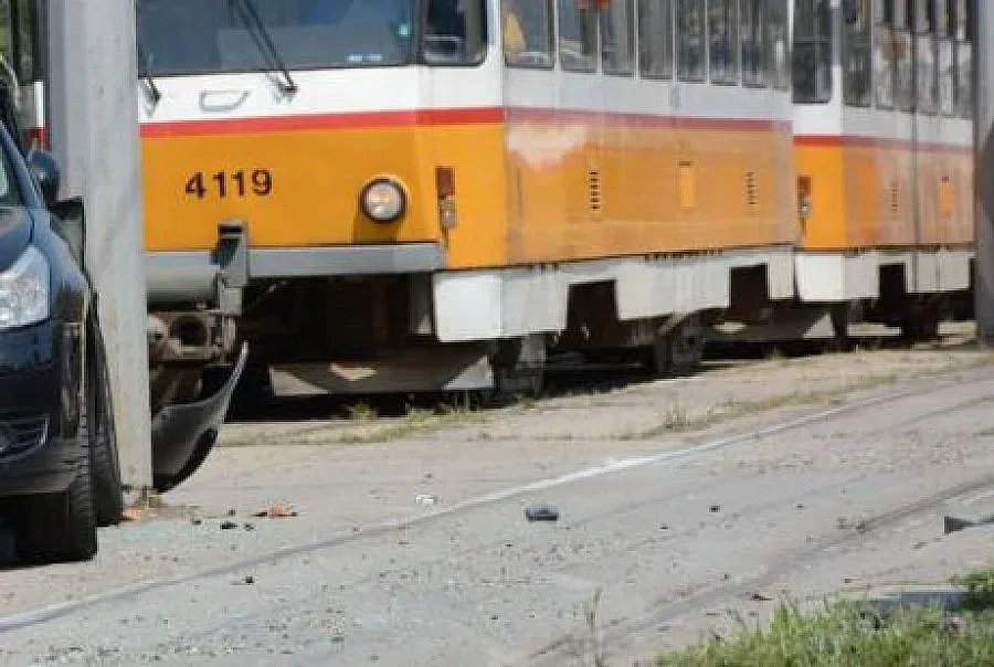 Протест в столицата заради спирането на трамвай №6