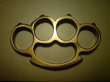 Нападнаха с бокс шофьор на градския транспорт в София