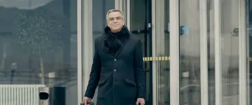 Гледаме Владо Пенев слаб и без брада