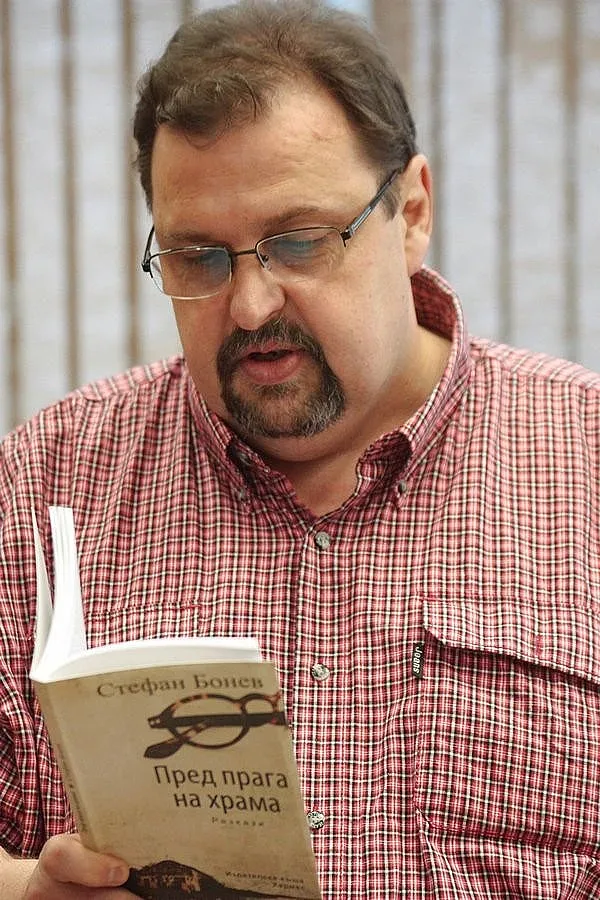 Разказ на Стефан Бонев преплува Атлантика и Ламанша