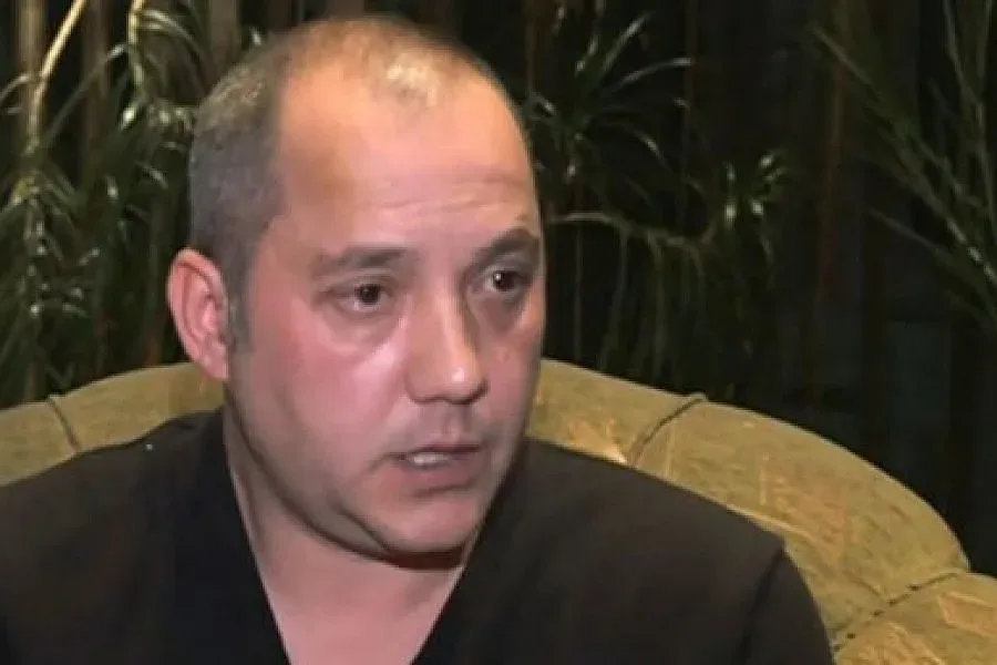 Бащата, вилнял в училище: Бутнах детето, за да спре да псува