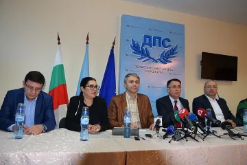 ДПС още мисли за президентския вот