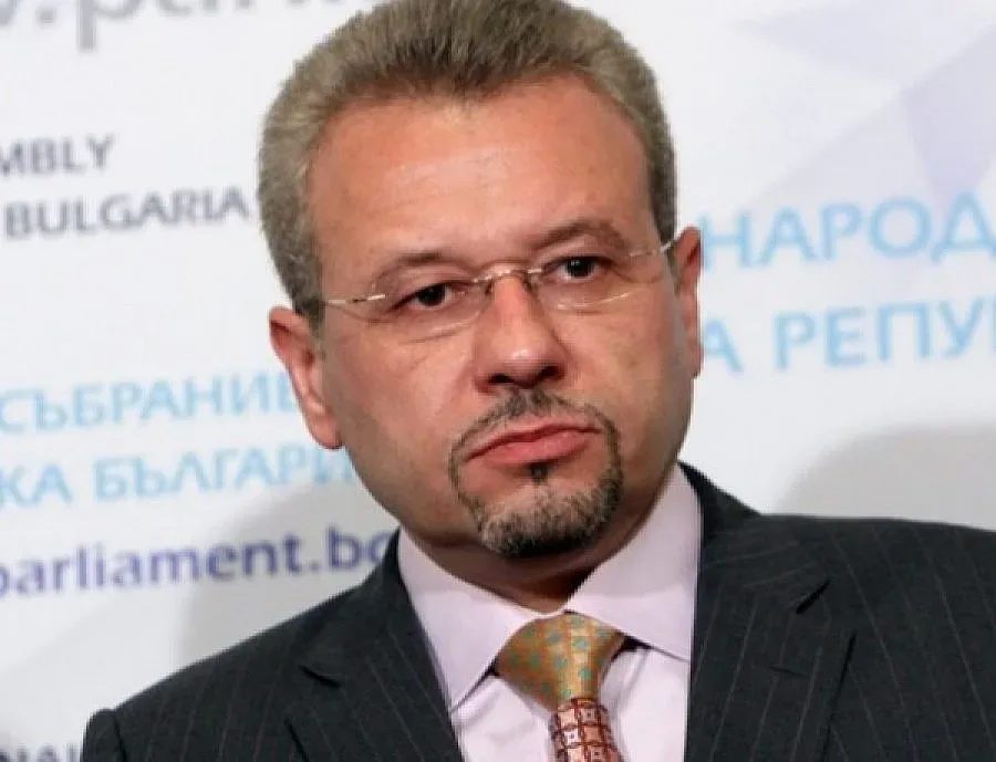 Тунчер Кърджалиев: Промените в здравеопазването трябваше да са в друга посока