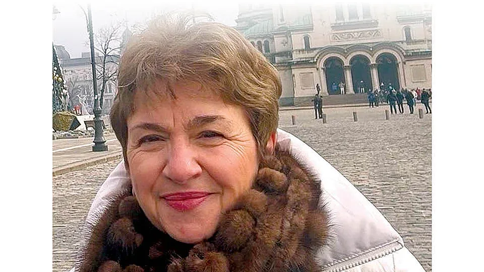 Меглена Плугчиева пред "СТАНДАРТ": Дипломацията ни стана безгласна!
