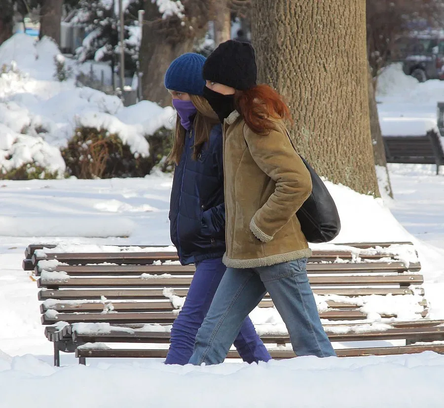 Зъзнем на минус 20