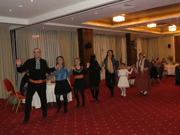 Община Банско с подаръци за бебета