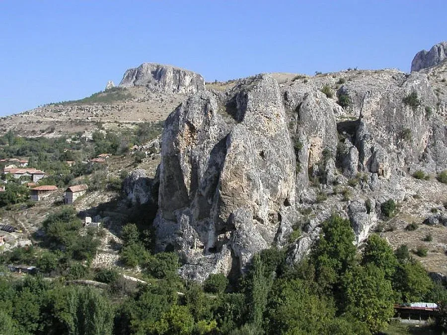Богове зарязват лозята в Илинденци