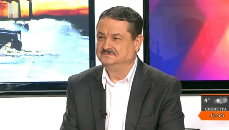 Доц. Рачев: И Бог не може да уцели времето