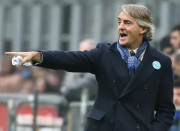 Жена обрули цицията Манчини