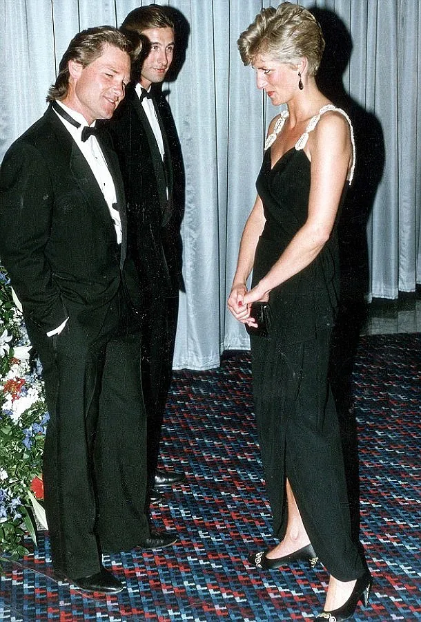 Принцеса Даяна се укривала у Кърт Ръсел