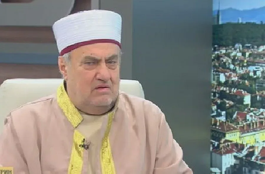 Дърпат конците на Местан от Турция