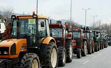 Гръцките фермери на протест с трактори