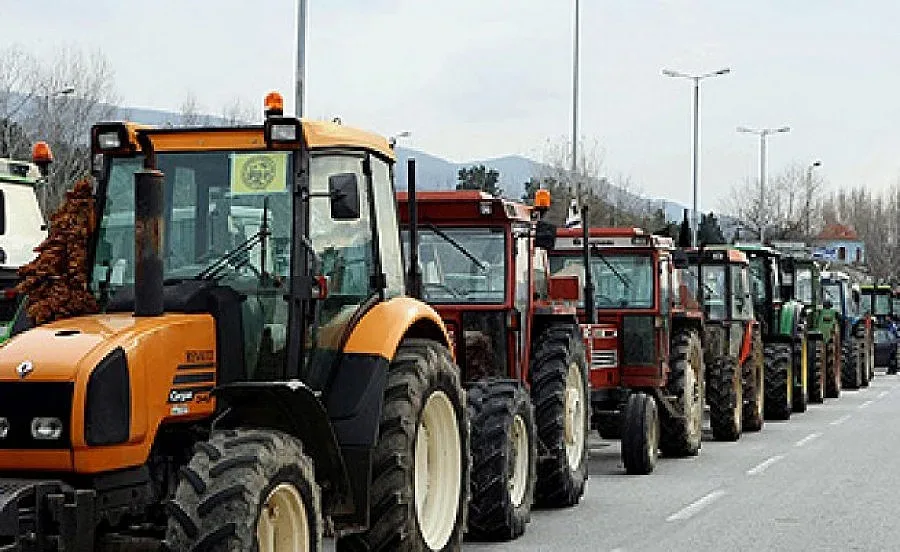 Гръцките фермери на протест с трактори