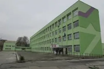 Откриха училищен музей за юбилей на гимназия 