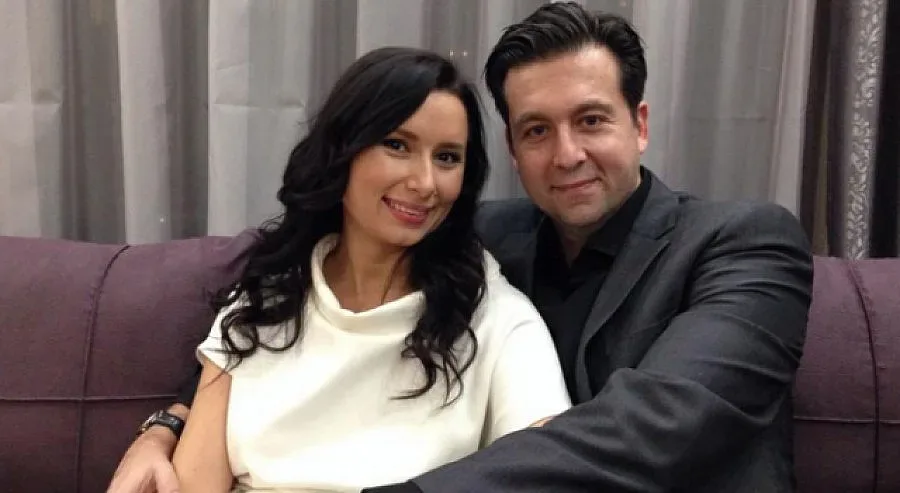 Новият на Кобилкина е лудо влюбен в нея  