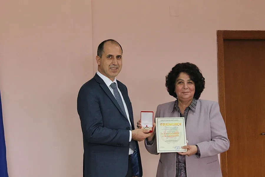 Кметът на Крумовград с награда от конкурса "Пожарникар на годината"