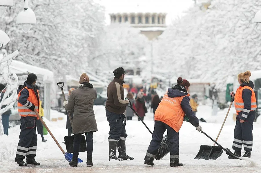 Преспи на север, потоп на юг (ОБЗОР)