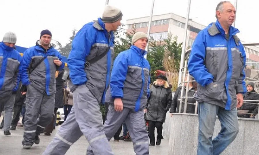 "Енерго-про" отстраняват повреди заради снега в Североизточна България