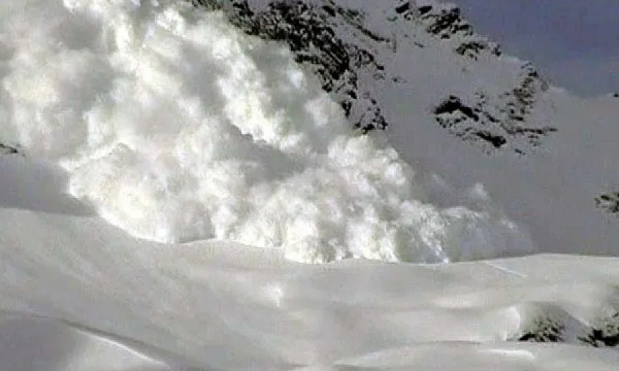 Румънец „бутна” лавина в Пирин планина