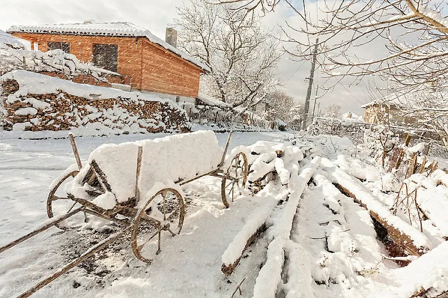 Село Голям чардак без ток от часове