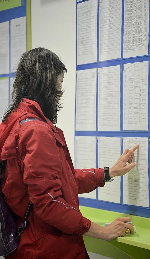 Безработните се стопиха с 22 130 за година