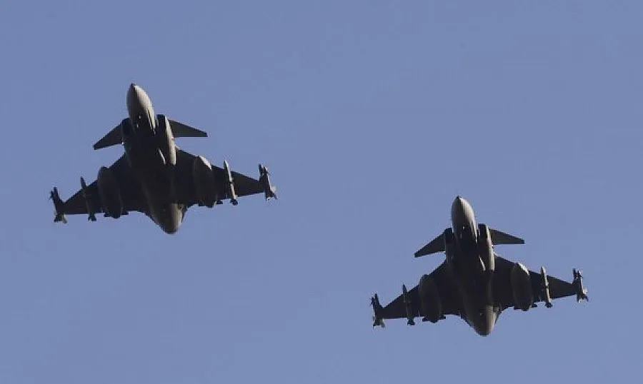 Чужди въздушни патрули могат да пазят небето ни