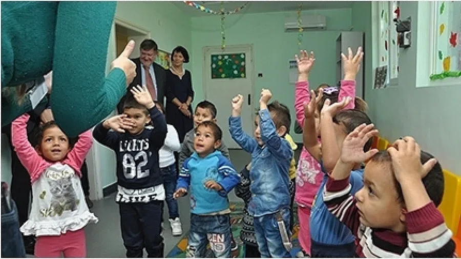 237 200 българи с помощи за топло