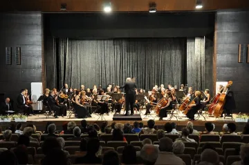 Симфоничен оркестър Сливен отваря врати като реверанс към публиката