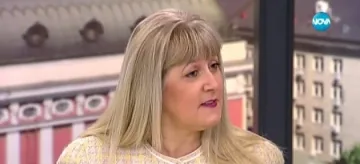 Битата учителка: Практика е родители да нахлуват в училището