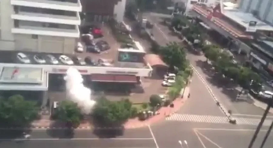 Взривове отнеха живота на четирима в Индонезия