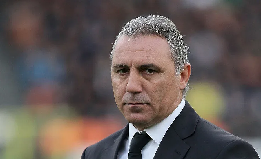 ФИФА пак отряза Стоичков