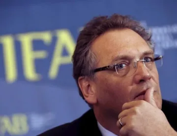 ФИФА уволни  Валке