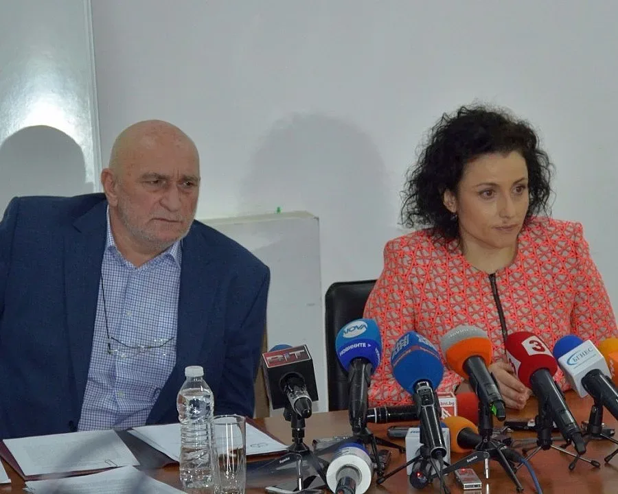 По-високи възнаграждения в агенцията по храните